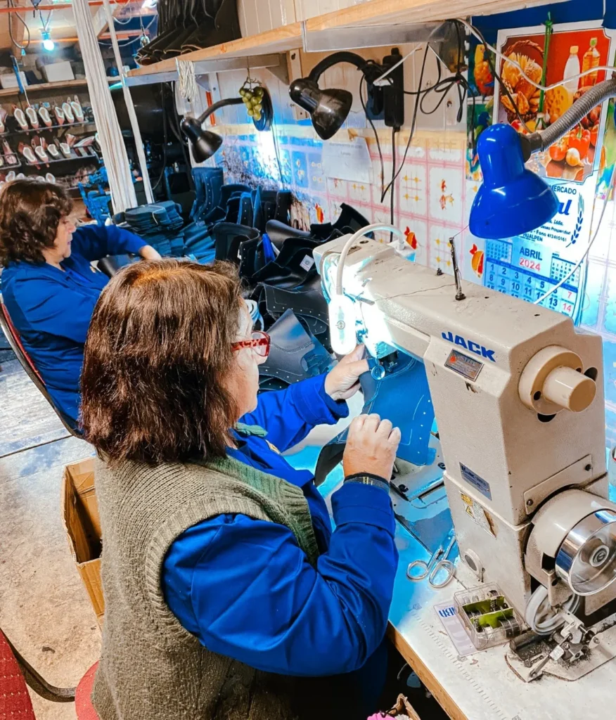  Concepción: empresarias fabrican y exportan zapatos “made in Chile”