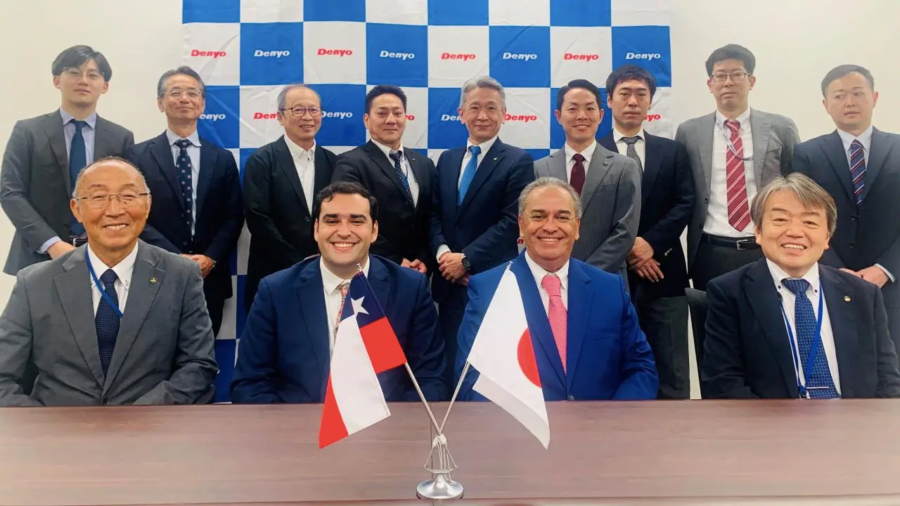 Chilena Schwager firma convenio comercial con japonesa para impulsar la minería