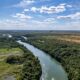 Actualmente, el Proyecto Sucuriú, ubicado en el Estado de Mato Grosso do Sul, está en la fase de movimiento de tierras.