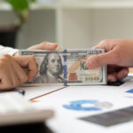 Inversionistas reducen expectativas de crecimiento económico