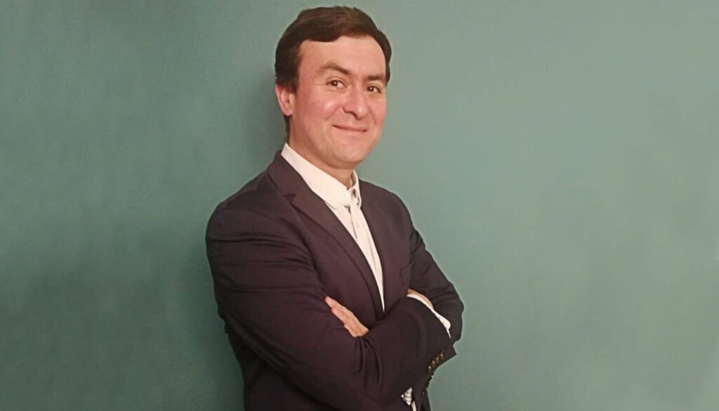 Gonzalo Morales, académico de Ingeniería Comercial de la Universidad de Las Américas, sede Concepción
