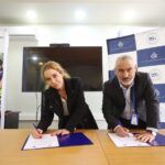 CMPC vende activos de transmisión eléctrica a firma de origen portugués
