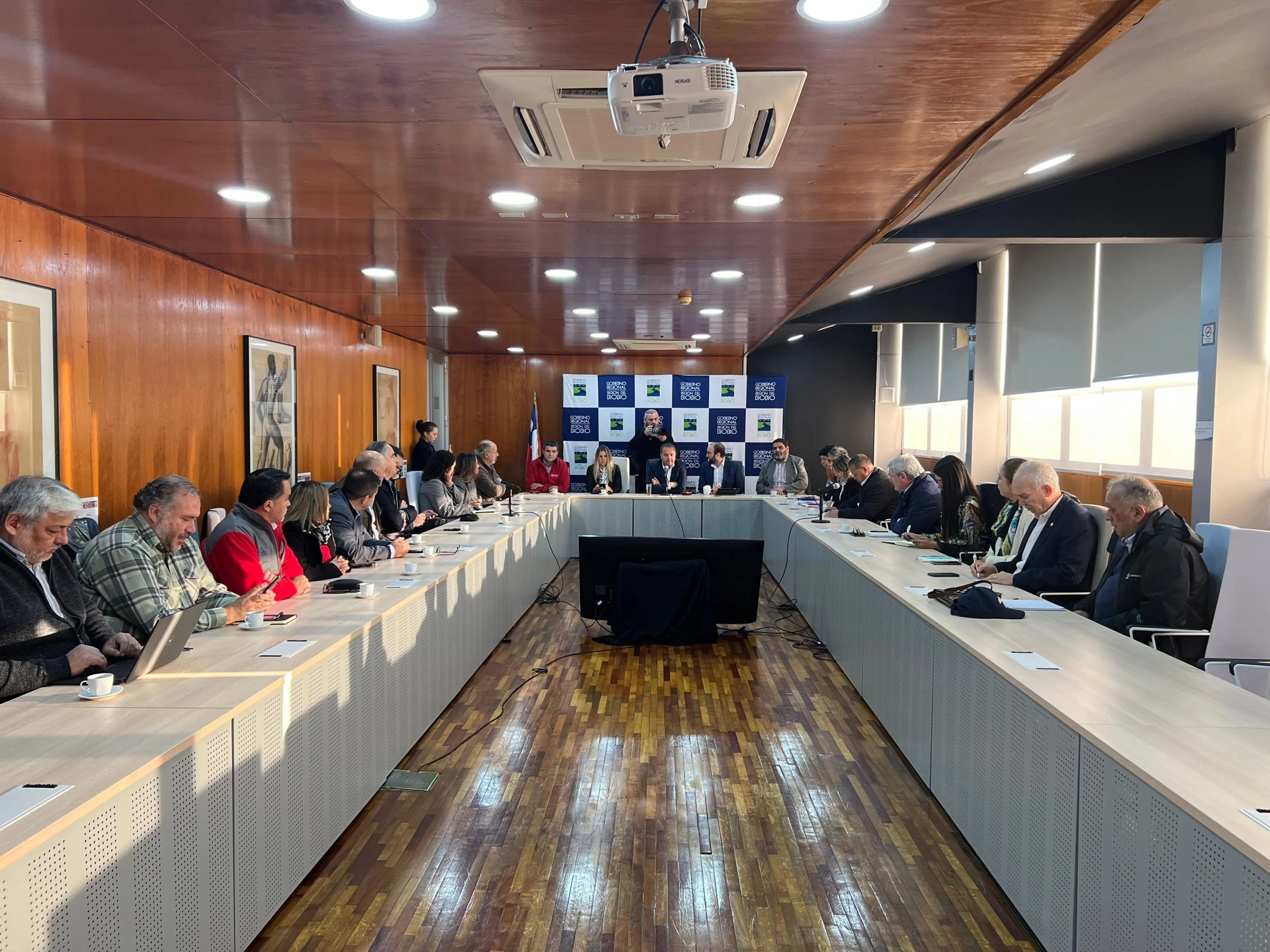 Gobernador Sergio Giacaman anuncia Plan Biobío que busca poner en marcha la región.